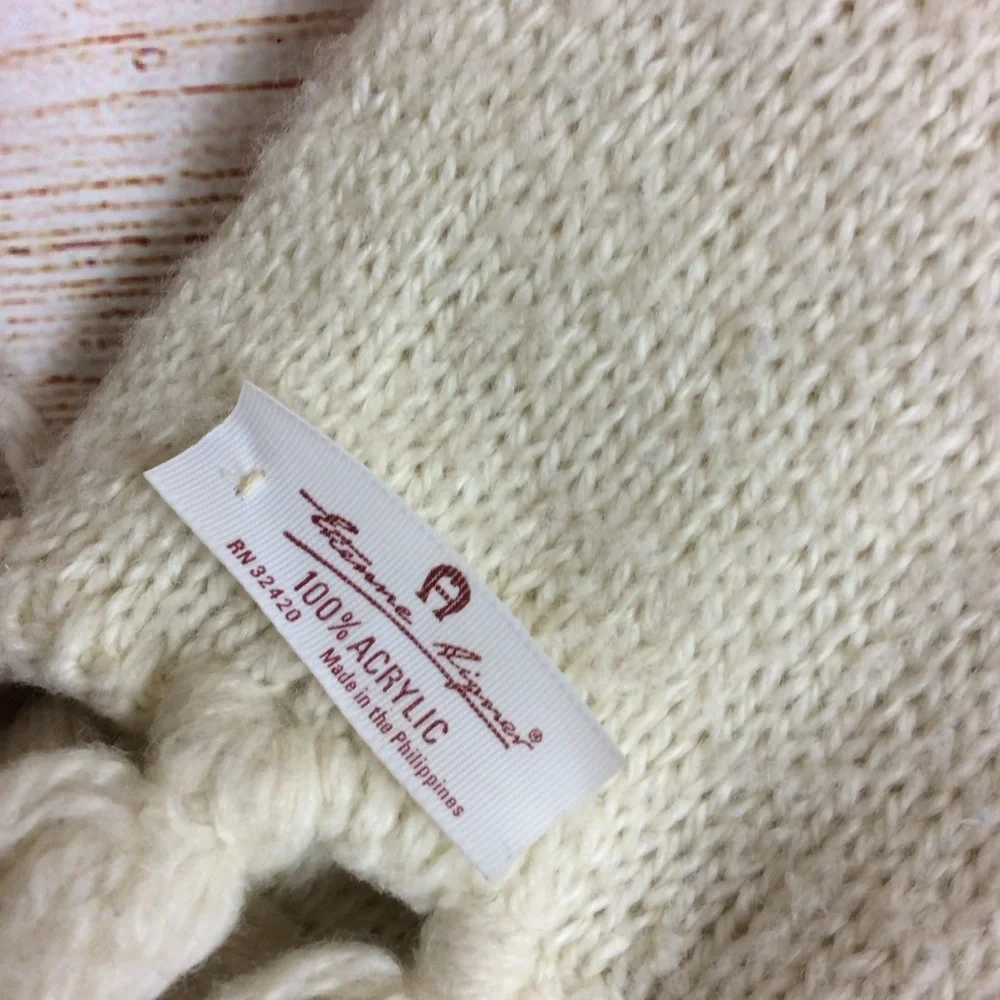 70s/80s Etienne Aigner knit cream scarf. Vintage